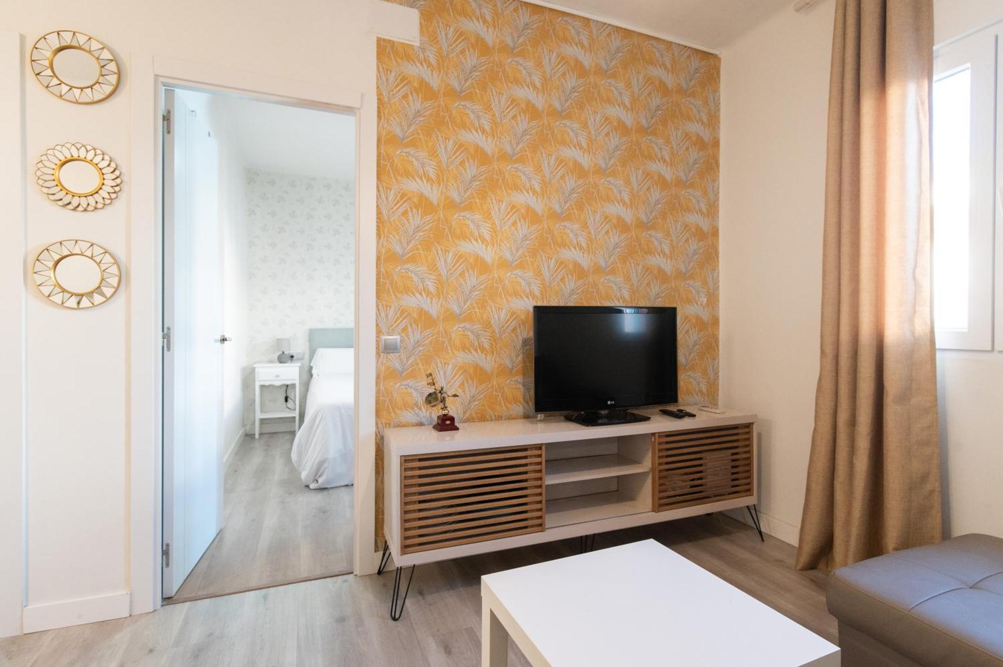 Apartamento Triana Habitame Inmobiliaria Seville Exterior photo