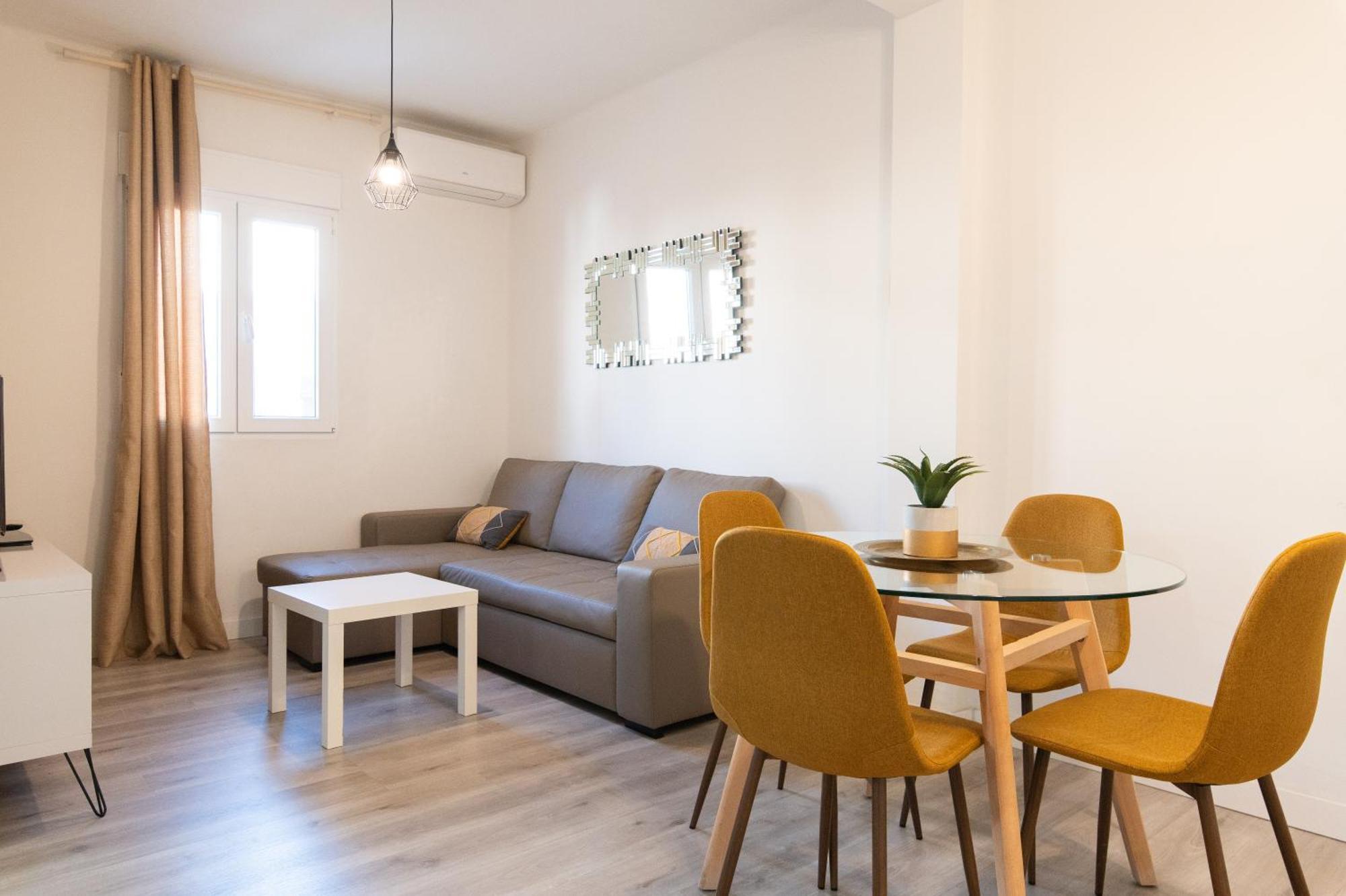 Apartamento Triana Habitame Inmobiliaria Seville Exterior photo